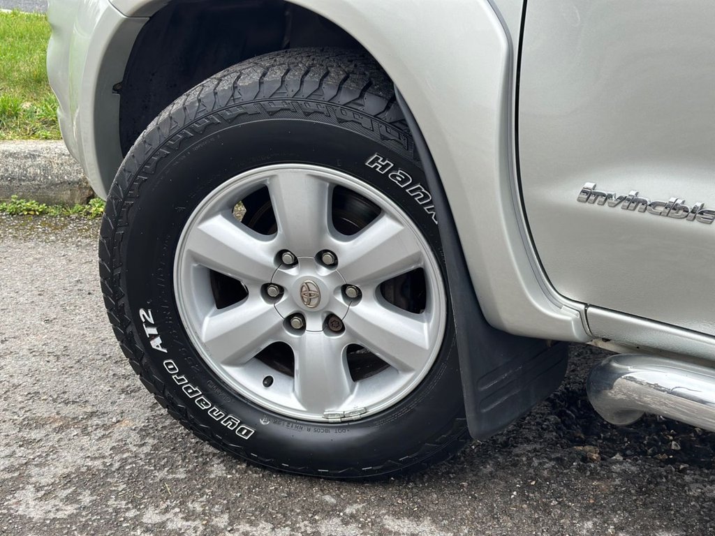 Used Toyota Hilux 2011 for sale - 77703885: Photo 40