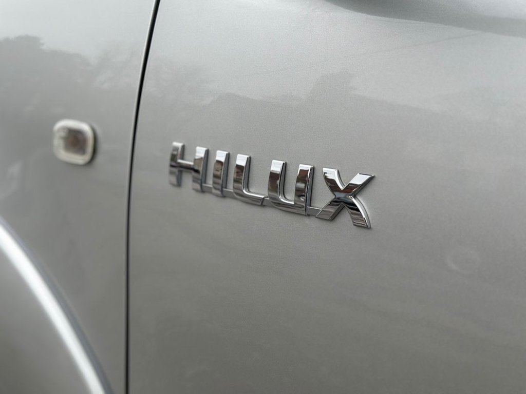 Used Toyota Hilux 2011 for sale - 77703885: Photo 42