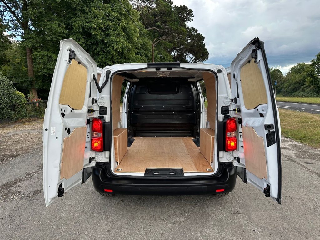 Used Vauxhall Vivaro 2022 for sale - 76434068: Photo 21