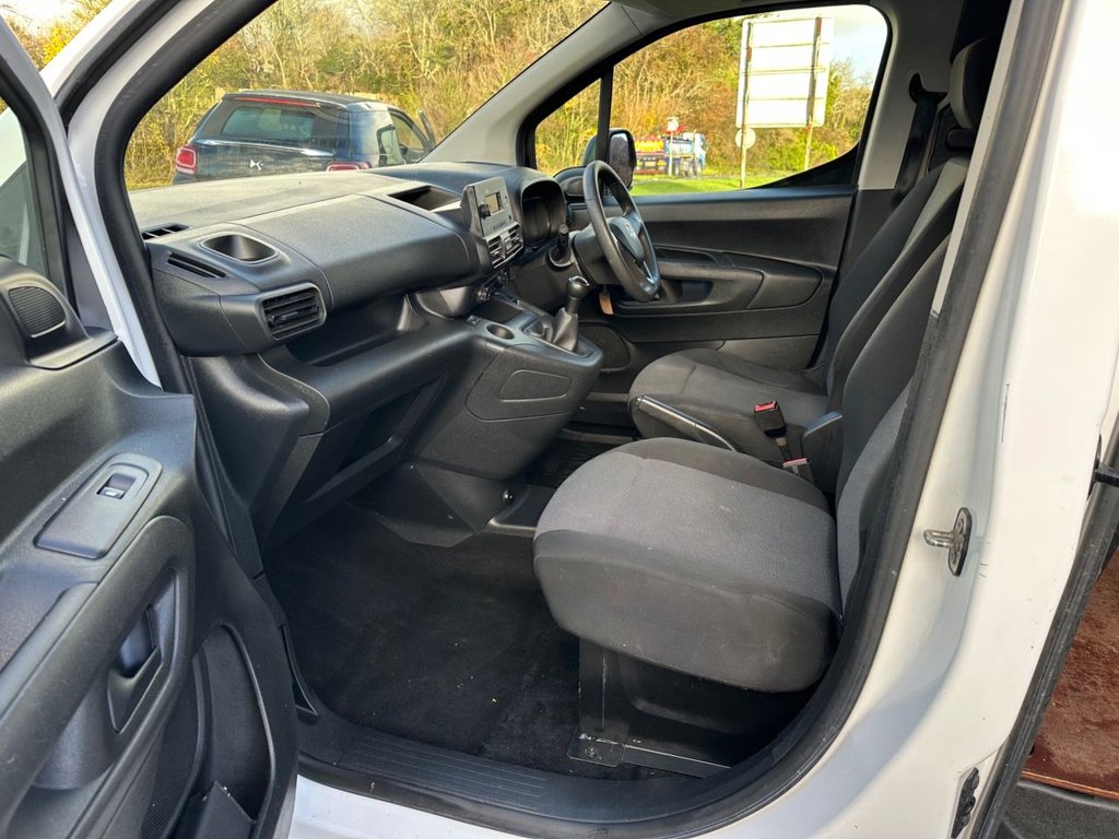 Used Vauxhall Combo 2019 for sale - 76546670: Photo 14
