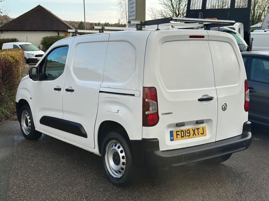 Used Vauxhall Combo 2019 for sale - 76546670: Photo 5