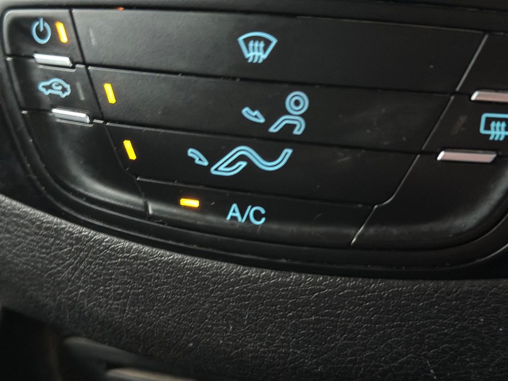 Used Ford Transit Courier 2016 for sale - 77132942: Photo 18