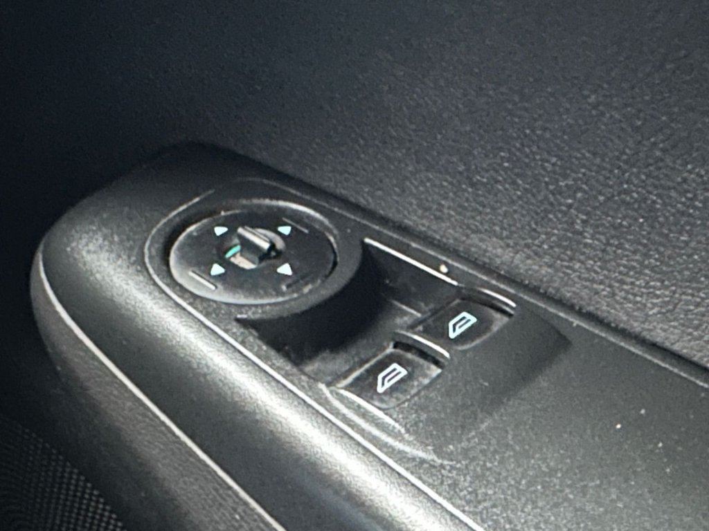 Used Ford Transit Courier 2016 for sale - 77132942: Photo 20