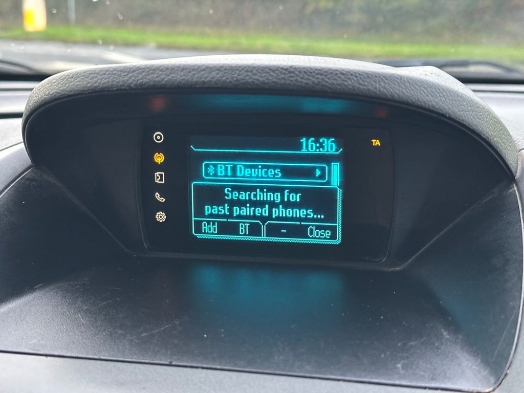 Used Ford Transit Courier 2016 for sale - 77132942: Photo 21