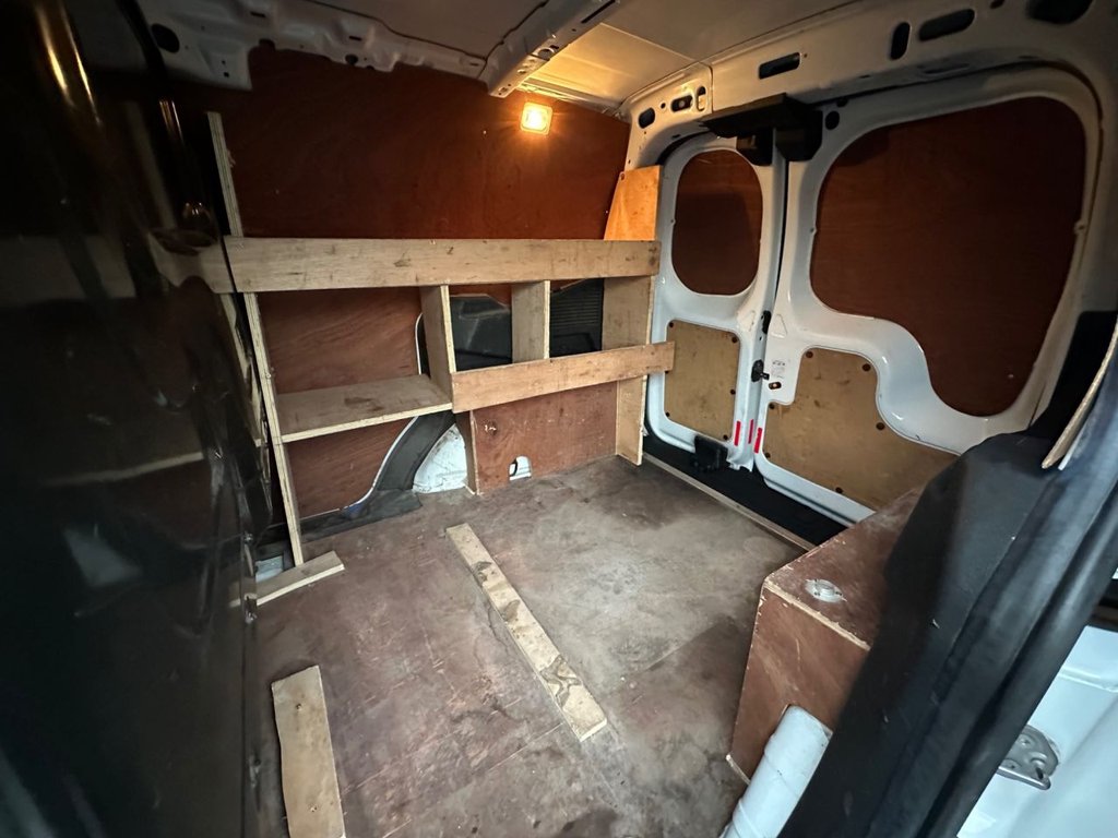 Used Ford Transit Courier 2016 for sale - 77132942: Photo 29