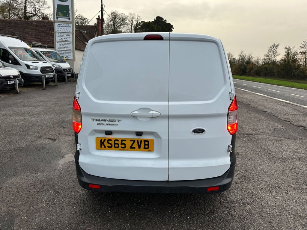 Used Ford Transit Courier 2016 for sale - 77132942: Photo 6
