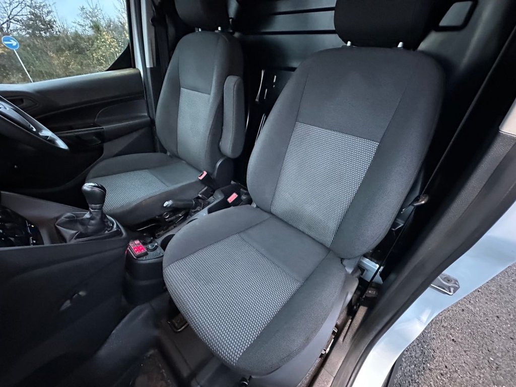 Used Ford Transit Connect 2017 for sale - 76454537: Photo 22