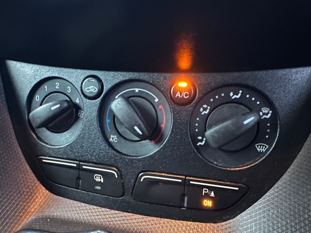 Used Ford Transit Connect 2017 for sale - 76454537: Photo 38