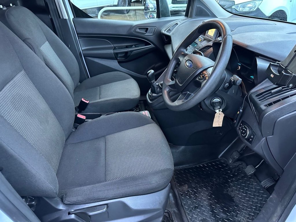 Used Ford Transit Connect 2017 for sale - 76454537: Photo 43