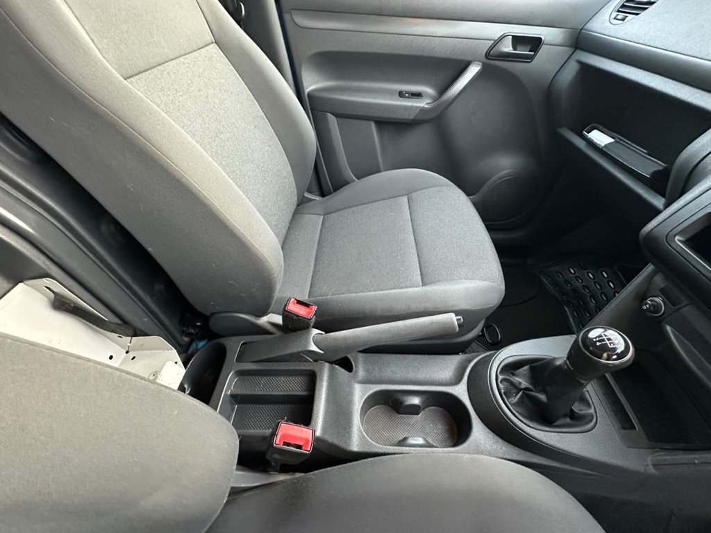 Used Volkswagen Caddy 2015 for sale - 76546640: Photo 14