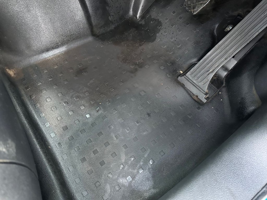 Used Volkswagen Caddy 2015 for sale - 76546640: Photo 24