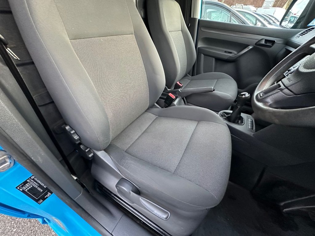 Used Volkswagen Caddy 2015 for sale - 76546640: Photo 3