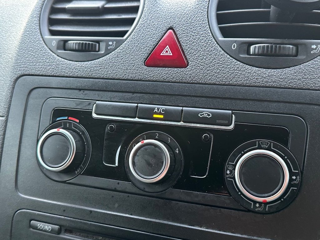 Used Volkswagen Caddy 2015 for sale - 76546640: Photo 7