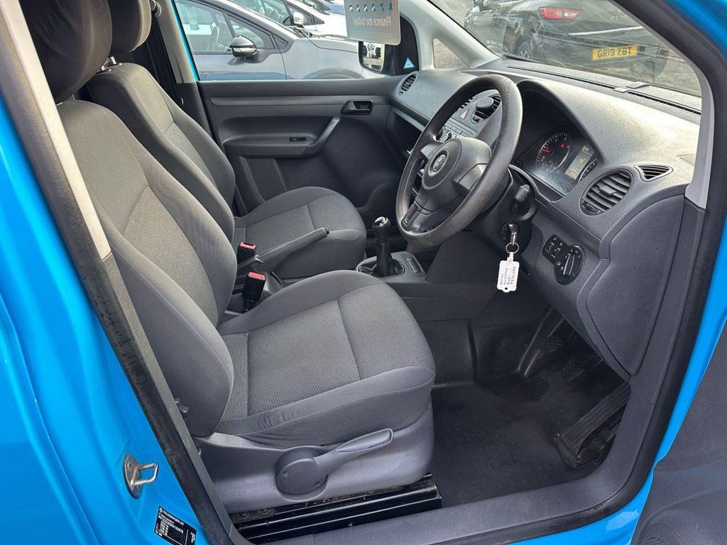 Used Volkswagen Caddy 2015 for sale - 76546640: Photo 9