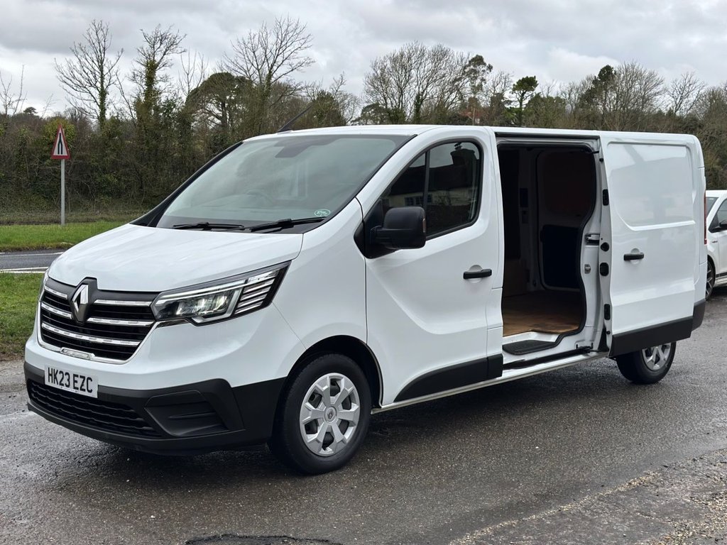Used Renault Trafic 2023 for sale - 77356130: Photo 21