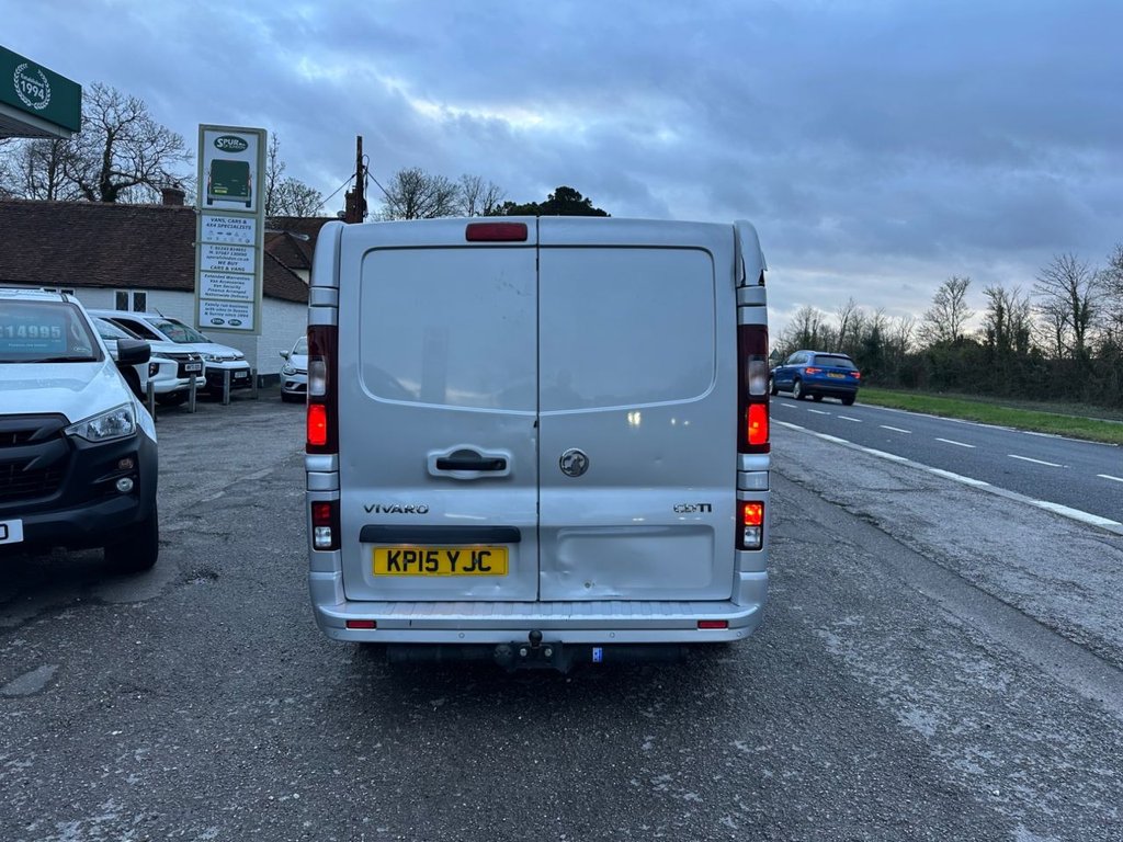 Used Vauxhall Vivaro 2015 for sale - 77302145: Photo 15