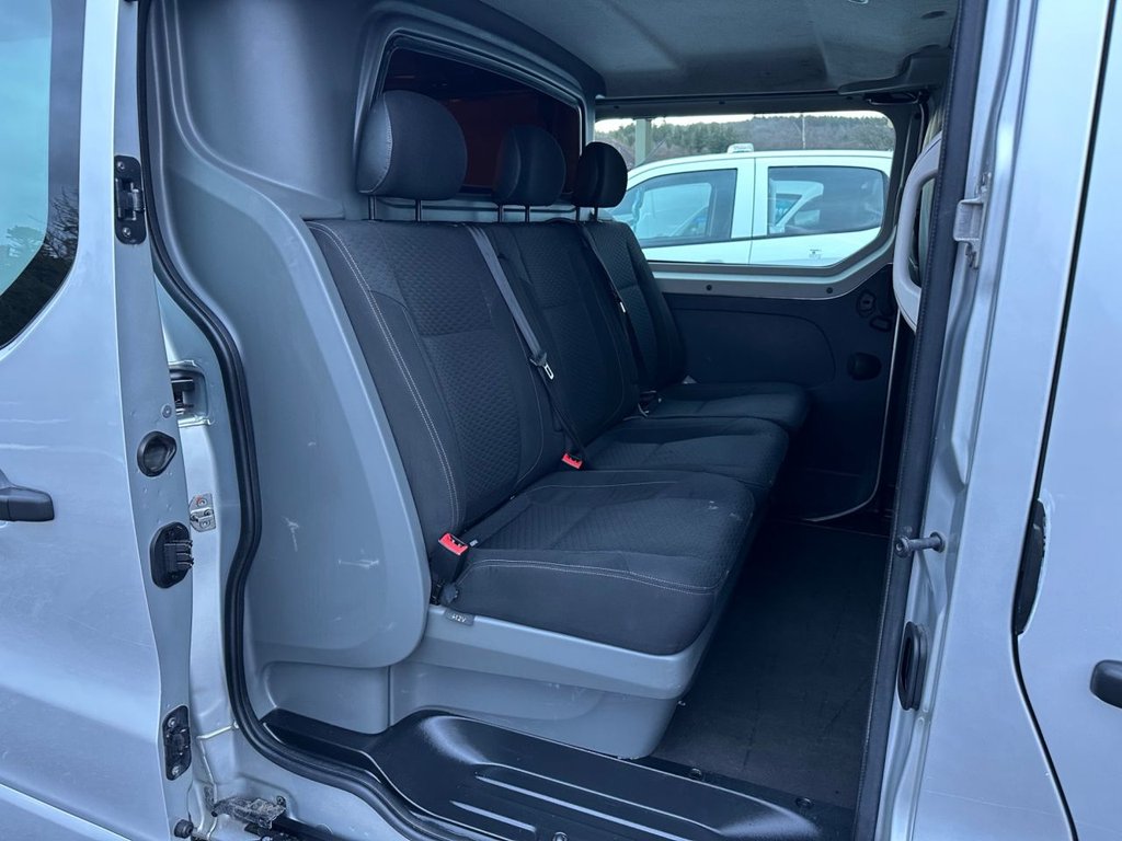 Used Vauxhall Vivaro 2015 for sale - 77302145: Photo 23