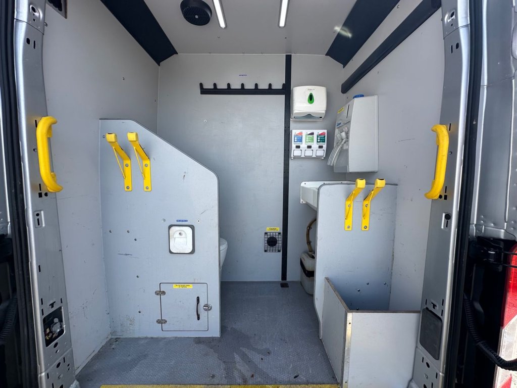 Used Ford Transit 2021 for sale - 76434067: Photo 42