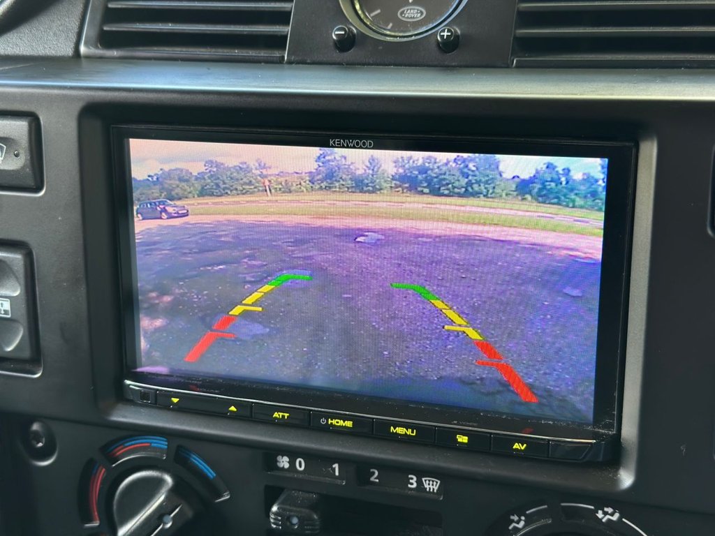 Used Land Rover Defender 2014 for sale - 76434095: Photo 10