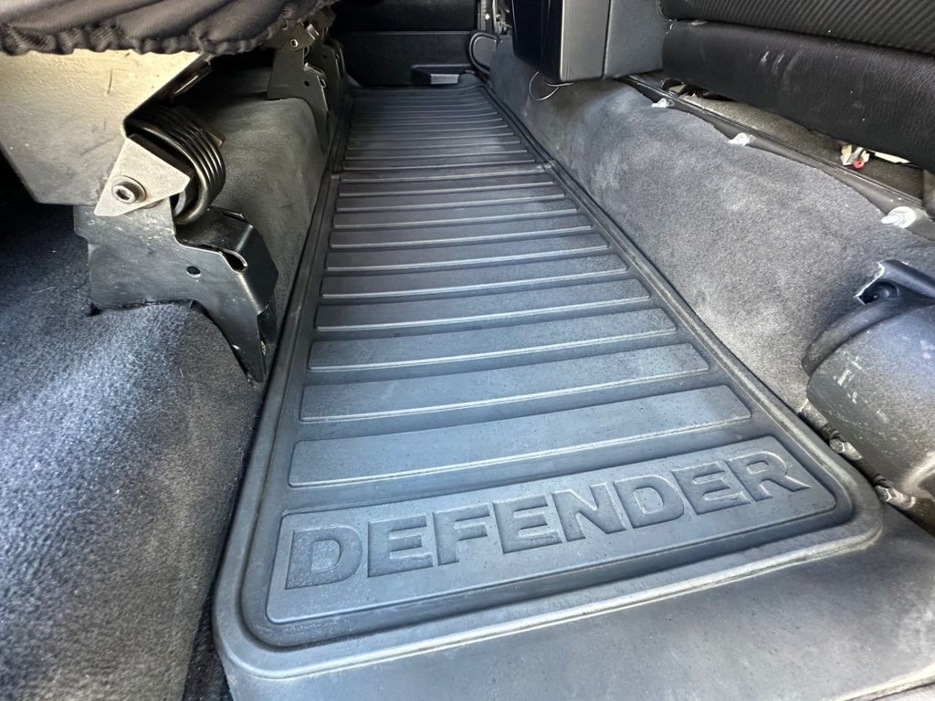 Used Land Rover Defender 2014 for sale - 76434095: Photo 28