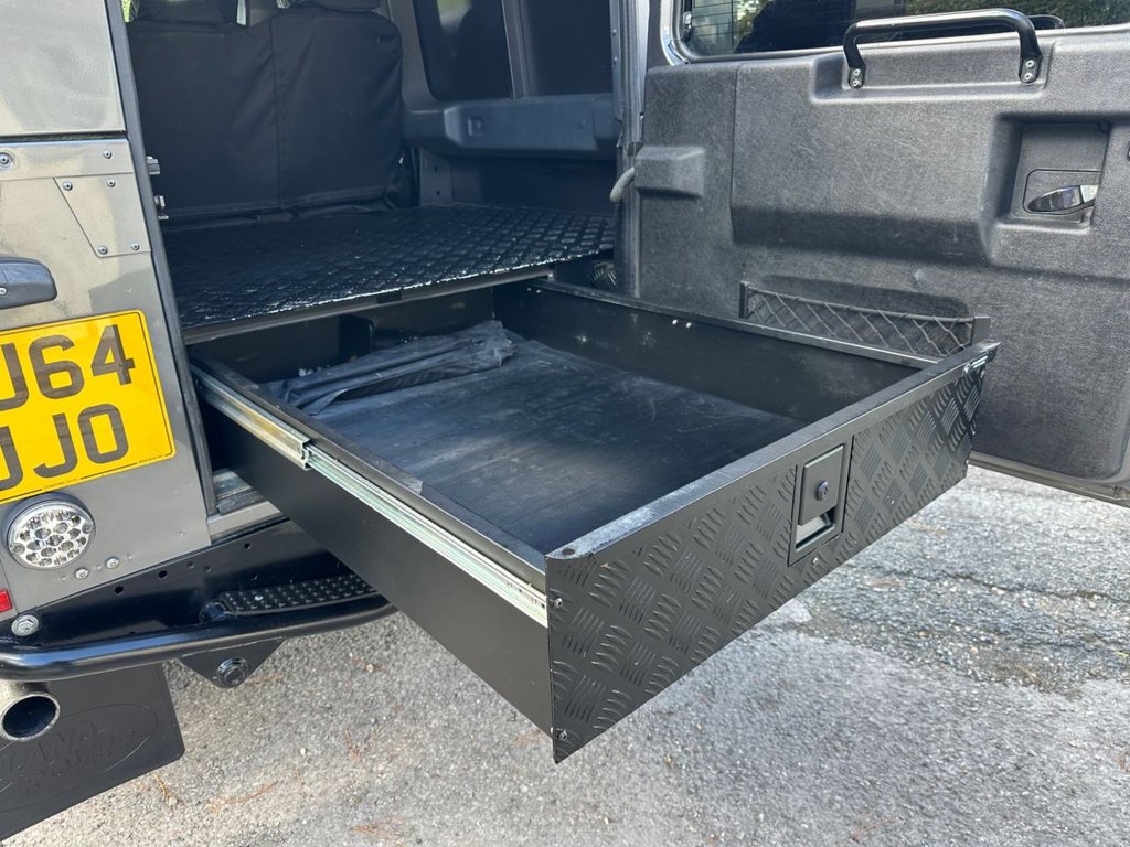 Used Land Rover Defender 2014 for sale - 76434095: Photo 35