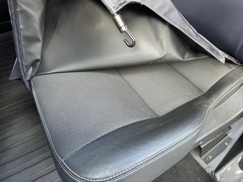 Used Land Rover Defender 2014 for sale - 76434095: Photo 36