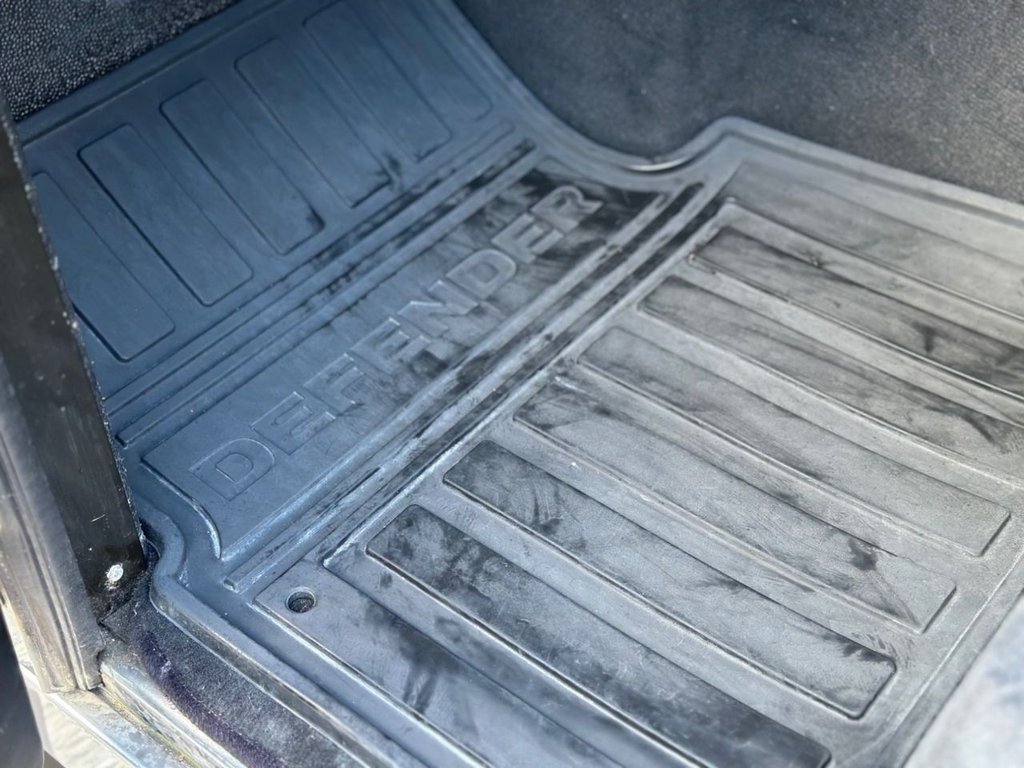 Used Land Rover Defender 2014 for sale - 76434095: Photo 39