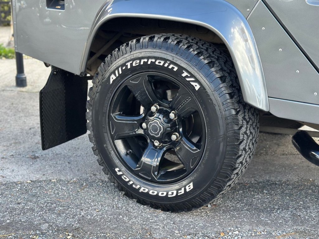 Used Land Rover Defender 2014 for sale - 76434095: Photo 9