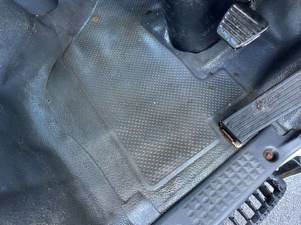 Used Isuzu Grafter 2023 for sale - 76740484: Photo 8