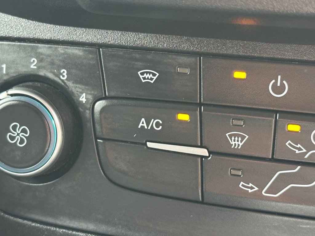 Used Ford Transit Connect 2021 for sale - 76434087: Photo 2