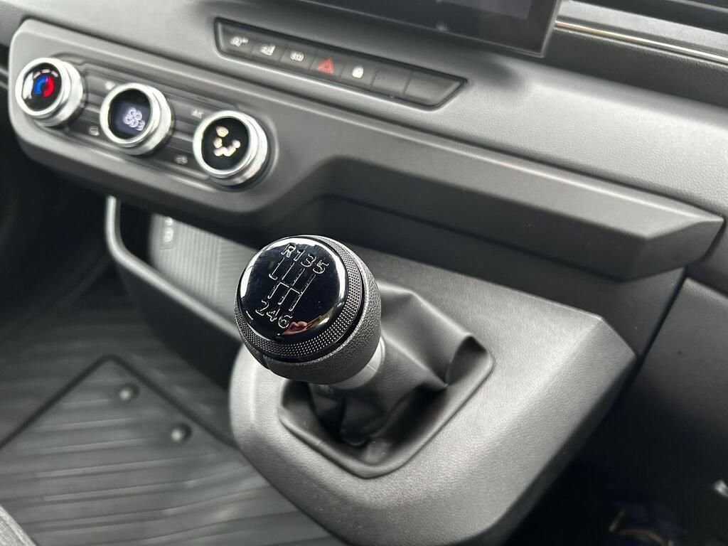 Used Renault Master 2025 for sale - 77703869: Photo 17