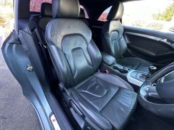 Used Audi A5 Cabriolet 2010 for sale - 74123985: Photo