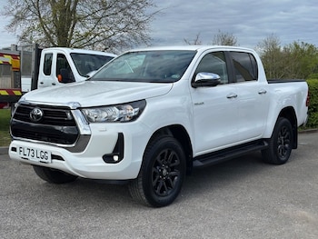 Used Toyota Hilux 2023 for sale - 78256798: Photo