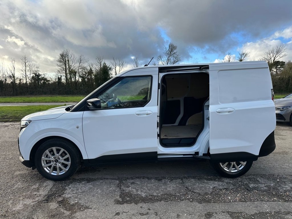 Used Ford Transit Courier 2025 for sale - 77276423: Photo 11