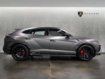 Used Lamborghini Urus 2023 for sale - 78903545: Photo