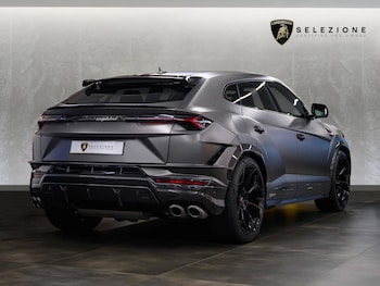 Used Lamborghini Urus 2023 for sale - 78903545: Photo