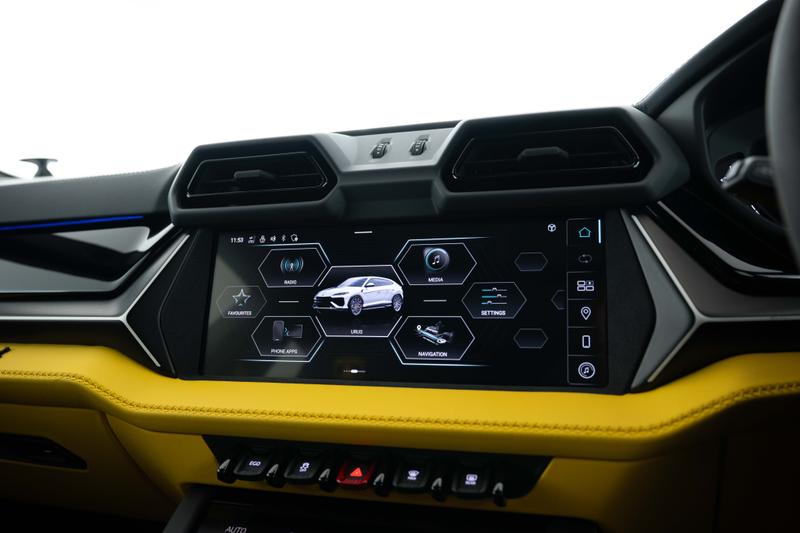 Used Lamborghini Urus 2025 for sale - 76467652: Photo 12