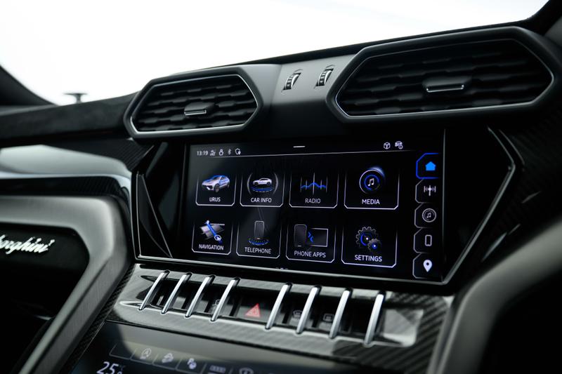 Used Lamborghini Urus 2025 for sale - 77359882: Photo 12