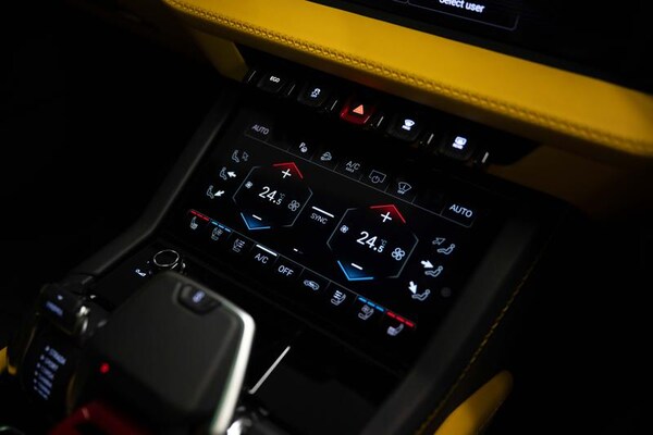 Used Lamborghini Urus for sale - 76036282: Photo 11