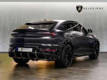 Used Lamborghini Urus undefined for sale - 76036282: Photo