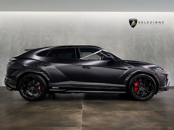 Used Lamborghini Urus 2023 for sale - 78903540: Photo