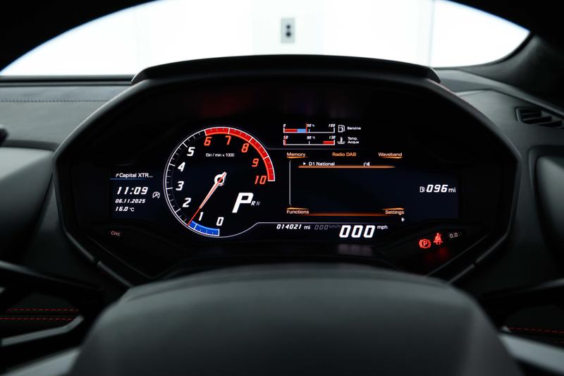 Used Lamborghini Huracan 2016 for sale - 77965923: Photo 14