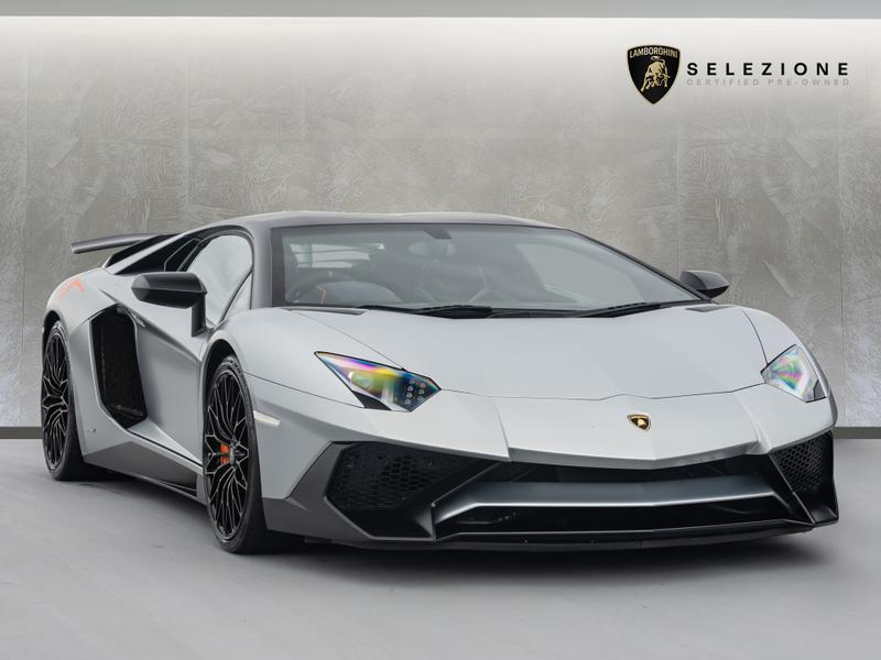Used Lamborghini Aventador 2016 for sale - 76882469: Photo 1
