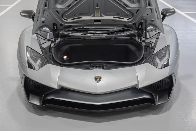 Used Lamborghini Aventador 2016 for sale - 76882469: Photo 17