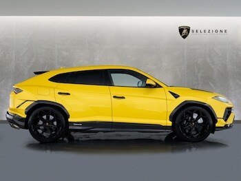 Used Lamborghini Urus undefined for sale - 78262153: Photo