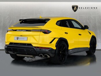 Used Lamborghini Urus undefined for sale - 78262153: Photo
