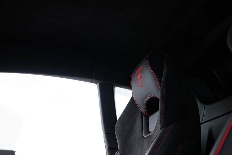 Used Lamborghini Huracan 2020 for sale - 77286296: Photo 8