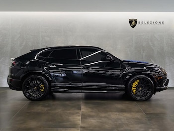 Used Lamborghini Urus 2025 for sale - 76862403: Photo