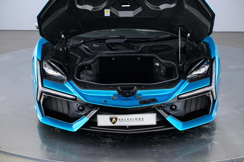 Used Lamborghini Revuelto 2024 for sale - 76738974: Photo 10