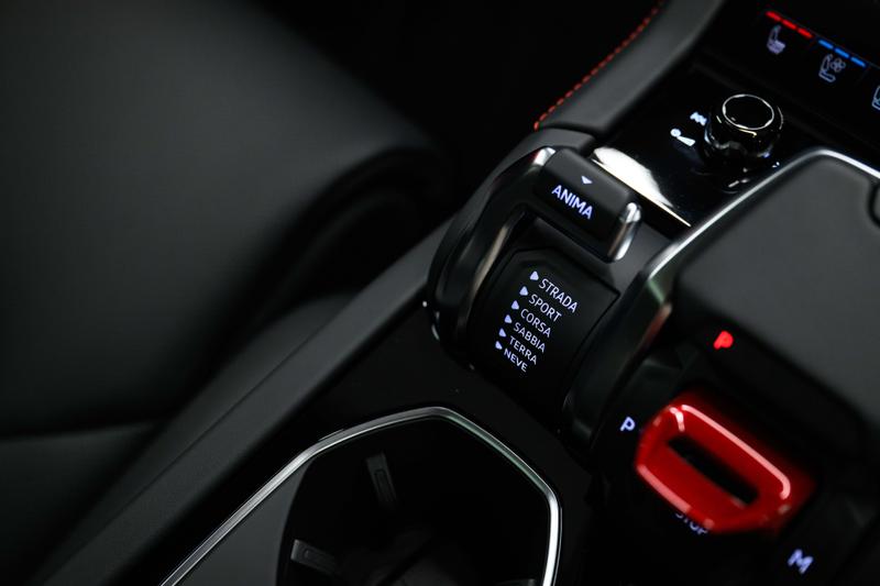 Used Lamborghini Urus 2025 for sale - 76703151: Photo 13